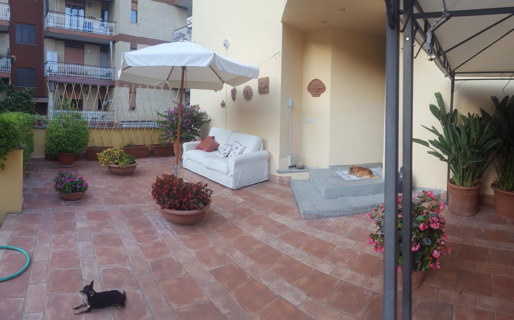 A Casa Di Grace Bed & Breakfast Cassino Exterior photo